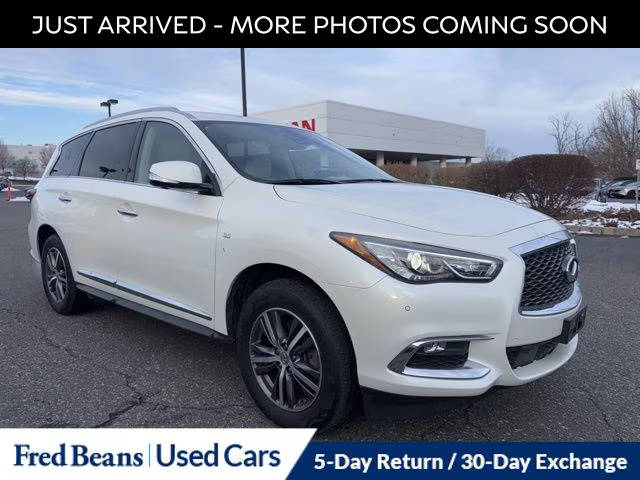 2019 Infiniti QX60 LUXE AWD photo