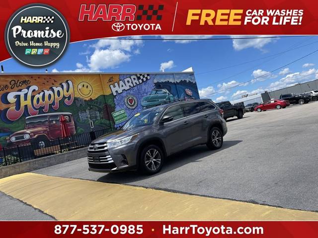 2018 Toyota Highlander LE FWD photo
