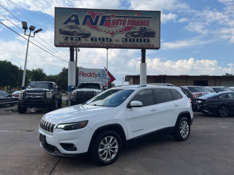 2019 Jeep Cherokee Latitude FWD photo