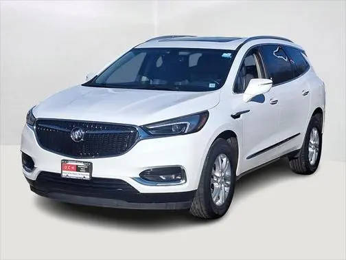 2018 Buick Enclave Essence AWD photo