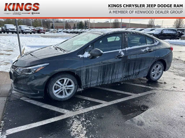 2018 Chevrolet Cruze LT FWD photo