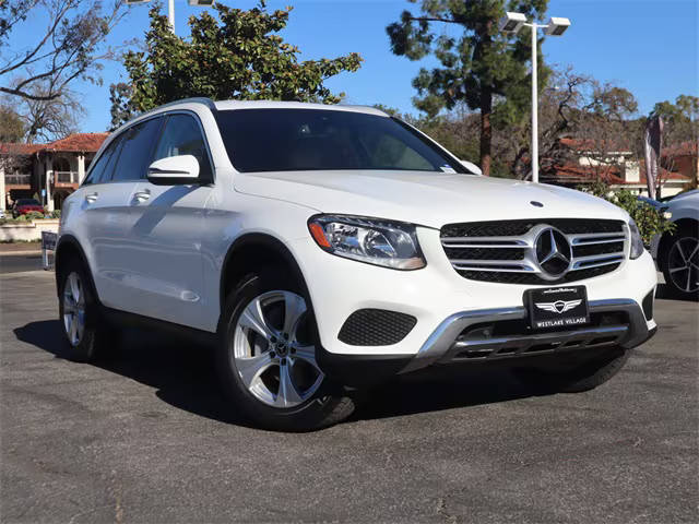 2018 Mercedes-Benz GLC-Class GLC 300 RWD photo