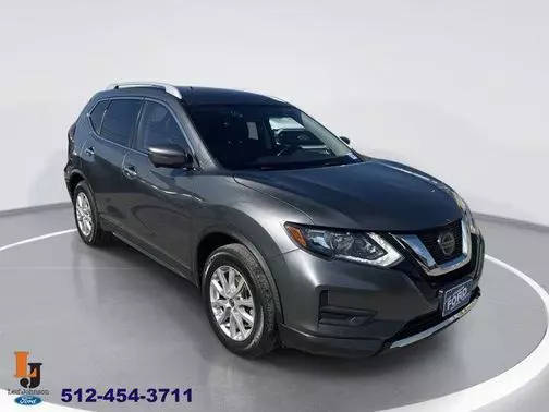 2018 Nissan Rogue SV FWD photo