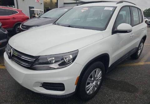 2018 Volkswagen Tiguan FWD photo