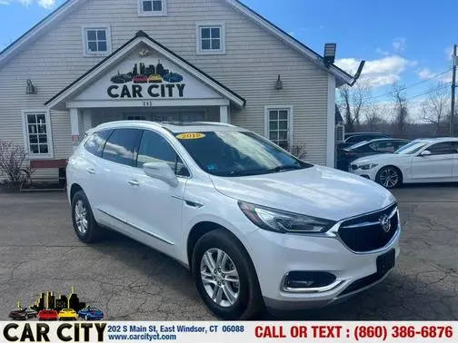 2018 Buick Enclave Essence AWD photo