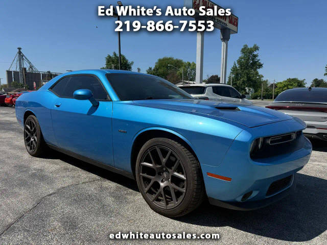 2018 Dodge Challenger R/T RWD photo