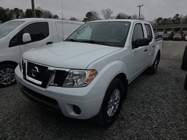 2018 Nissan Frontier SV V6 RWD photo