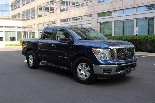 2018 Nissan Titan SV 4WD photo