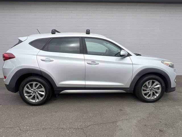 2017 Hyundai Tucson SE FWD photo