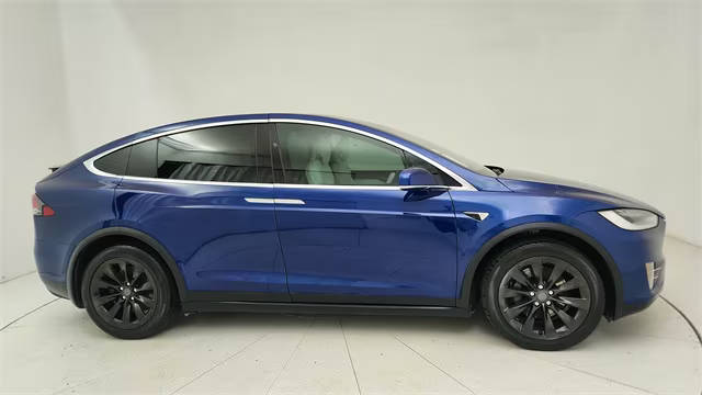 2017 Tesla Model X 100D AWD photo