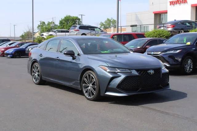 2019 Toyota Avalon Touring FWD photo