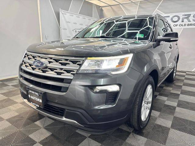 2018 Ford Explorer XLT 4WD photo