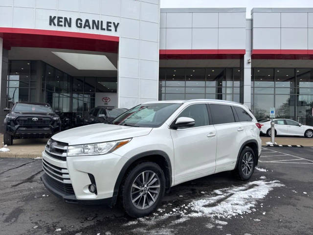 2018 Toyota Highlander XLE AWD photo