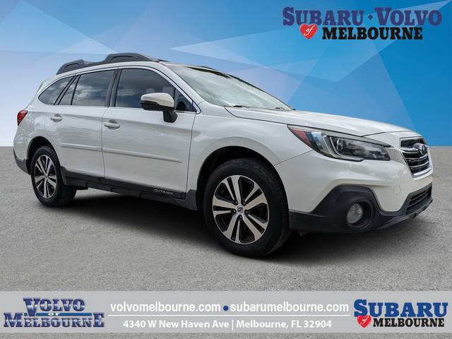2018 Subaru Outback Limited AWD photo