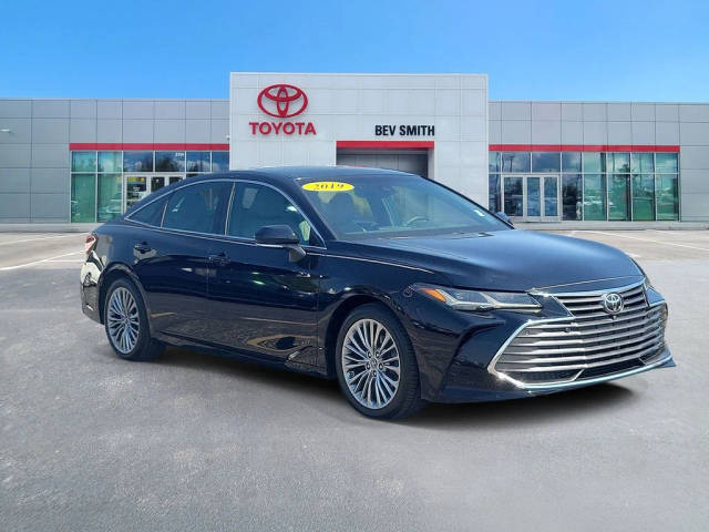 2019 Toyota Avalon Limited FWD photo