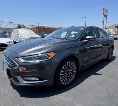 2018 Ford Fusion Energi Titanium FWD photo