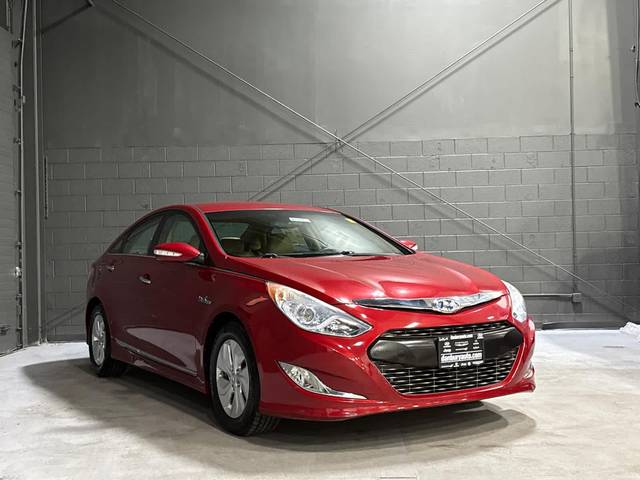 2015 Hyundai Sonata FWD photo