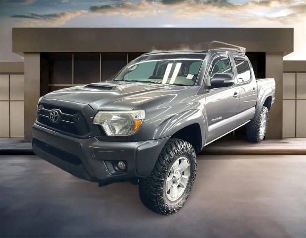 2015 Toyota Tacoma  4WD photo