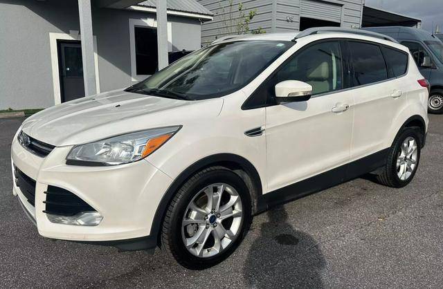 2016 Ford Escape Titanium FWD photo