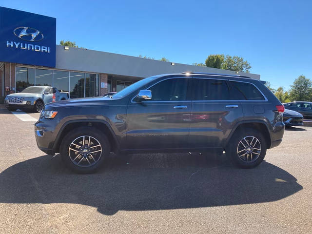 2017 Jeep Grand Cherokee Limited 4WD photo