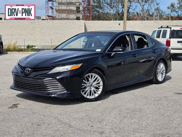 2018 Toyota Camry XLE FWD photo