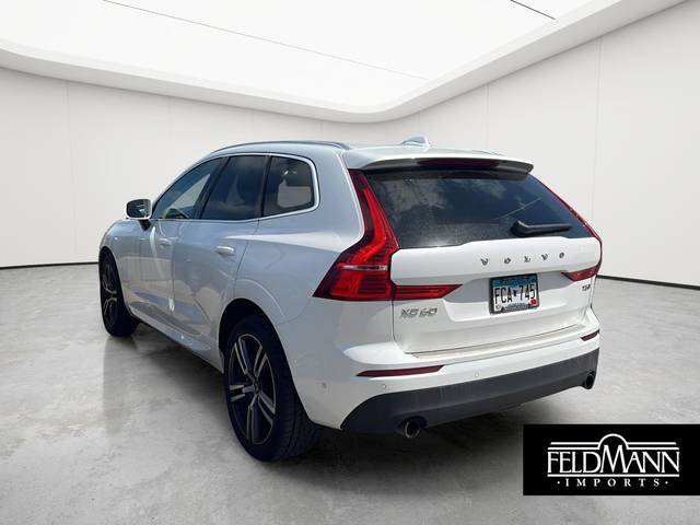 2018 Volvo XC60 Momentum AWD photo