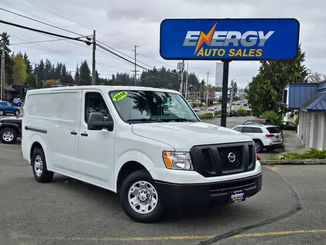 2018 Nissan NV Cargo SV RWD photo