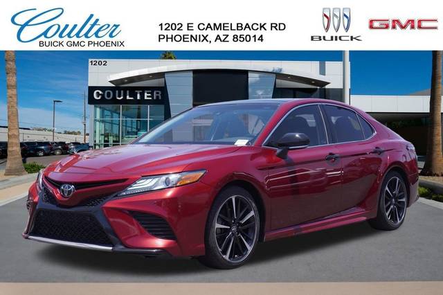 2018 Toyota Camry XSE FWD photo
