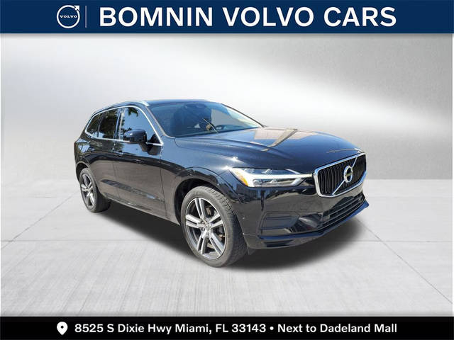 2018 Volvo XC60 Momentum AWD photo