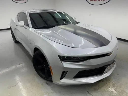 2018 Chevrolet Camaro 2LT RWD photo