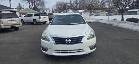 2015 Nissan Altima 2.5 SV FWD photo