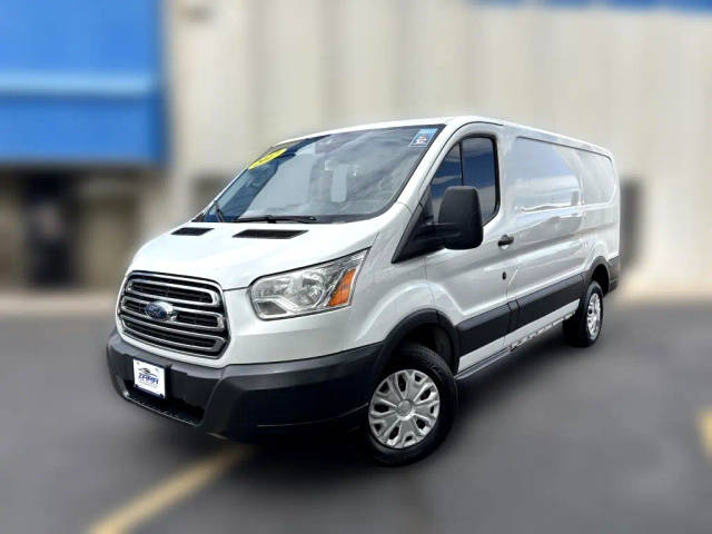 2017 Ford Transit Van  RWD photo