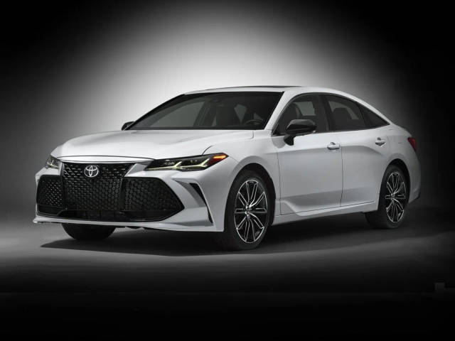 2019 Toyota Avalon Limited FWD photo