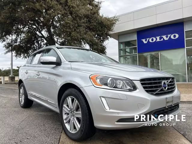 2017 Volvo XC60 Inscription AWD photo