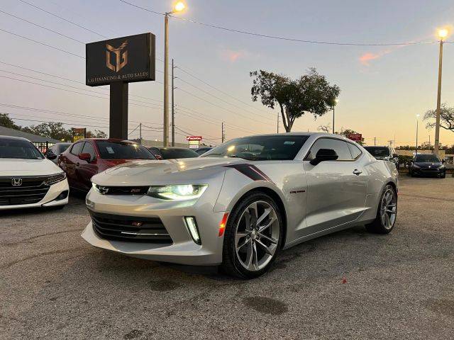 2018 Chevrolet Camaro 1LT RWD photo