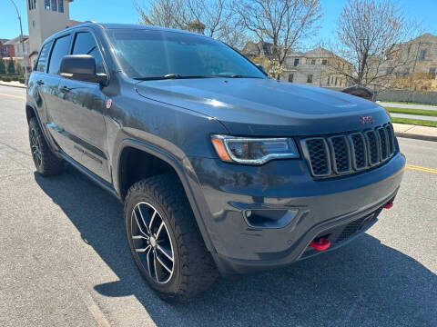 2018 Jeep Grand Cherokee Trailhawk 4WD photo