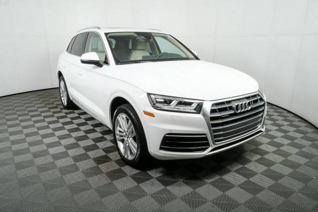 2018 Audi Q5 Tech Premium Plus AWD photo