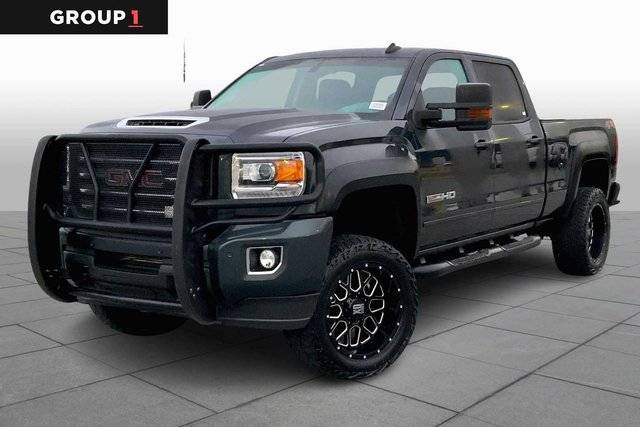 2018 GMC Sierra 2500HD SLT 4WD photo