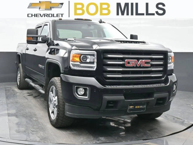 2018 GMC Sierra 2500HD SLT 4WD photo