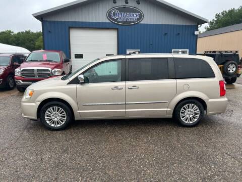 2015 Chrysler Town and Country Limited Platinum FWD photo