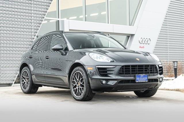 2018 Porsche Macan S AWD photo
