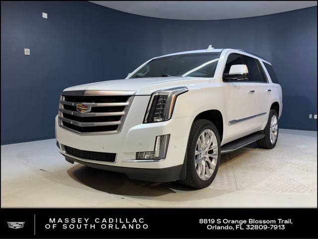 2018 Cadillac Escalade Luxury RWD photo