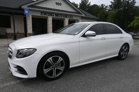 2018 Mercedes-Benz E-Class E 300 RWD photo