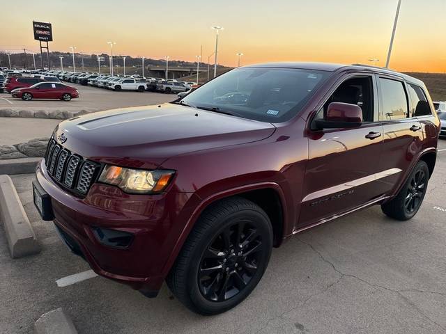 2018 Jeep Grand Cherokee Altitude RWD photo