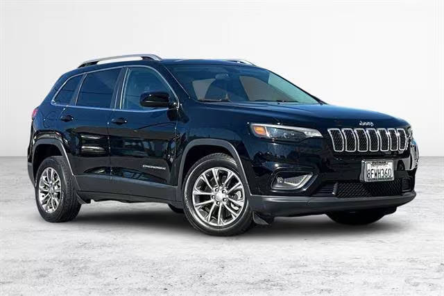 2019 Jeep Cherokee Latitude Plus FWD photo