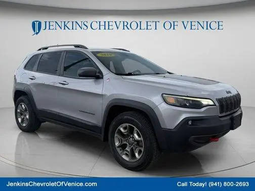 2019 Jeep Cherokee Trailhawk 4WD photo