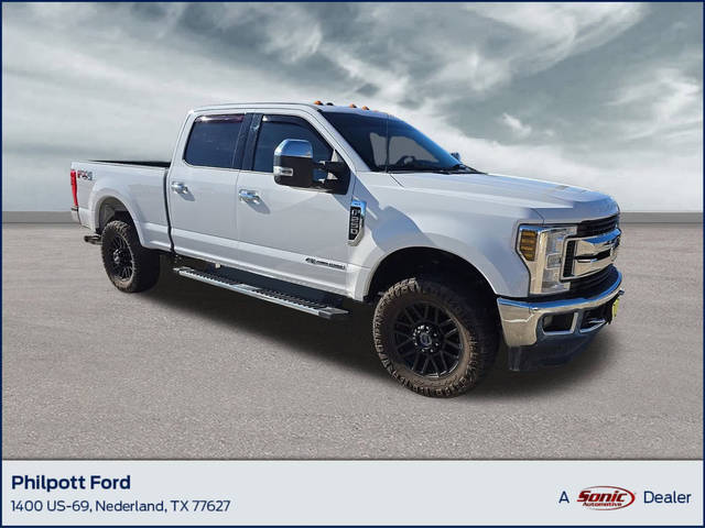 2018 Ford F-250 Super Duty XLT 4WD photo