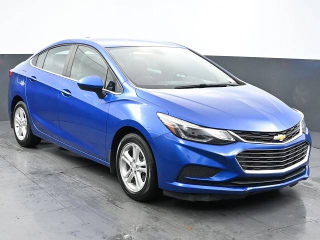 2018 Chevrolet Cruze LT FWD photo