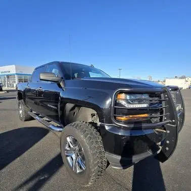 2018 Chevrolet Silverado 1500 Custom 4WD photo