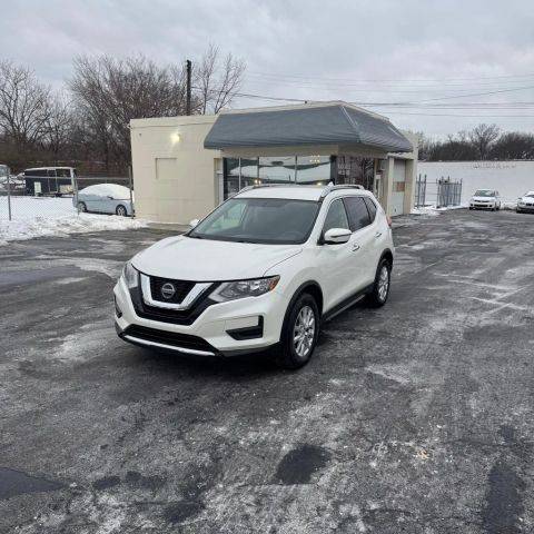 2018 Nissan Rogue SV FWD photo
